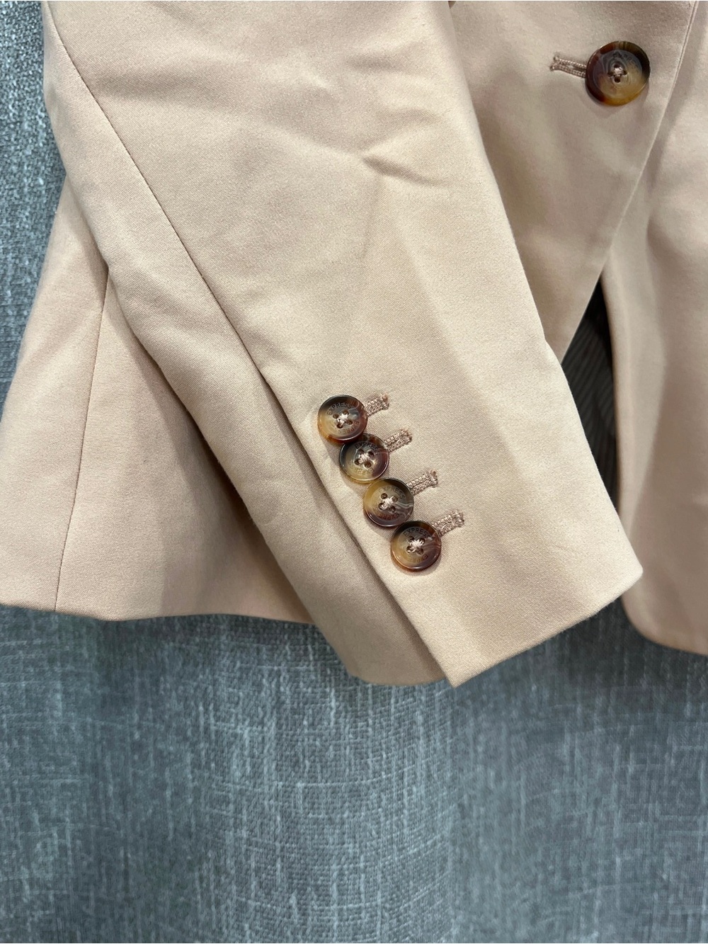 Express Women's Blazer in Light Beige - Picture 5 of 5